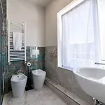 Πανσιόν Leovinci